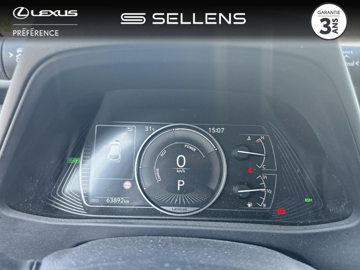 LEXUS UX 250h 2WD Executive MY22 - photo 14