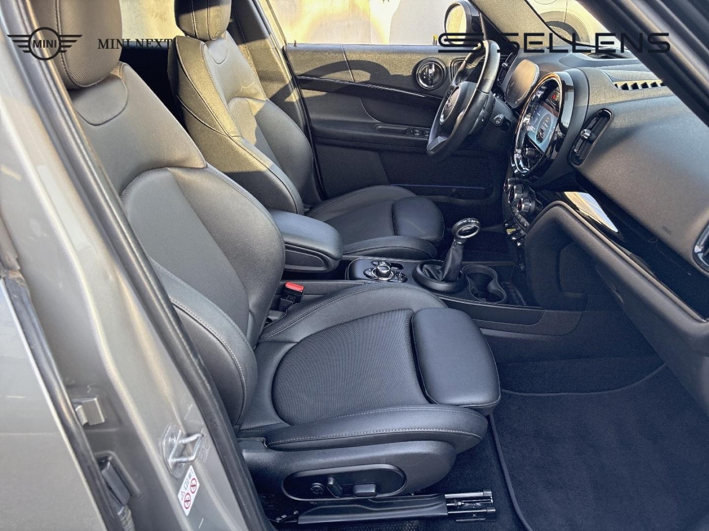 MINI Countryman Cooper SE 125ch + 95ch Edition Premium ALL4 BVA6 - photo 9