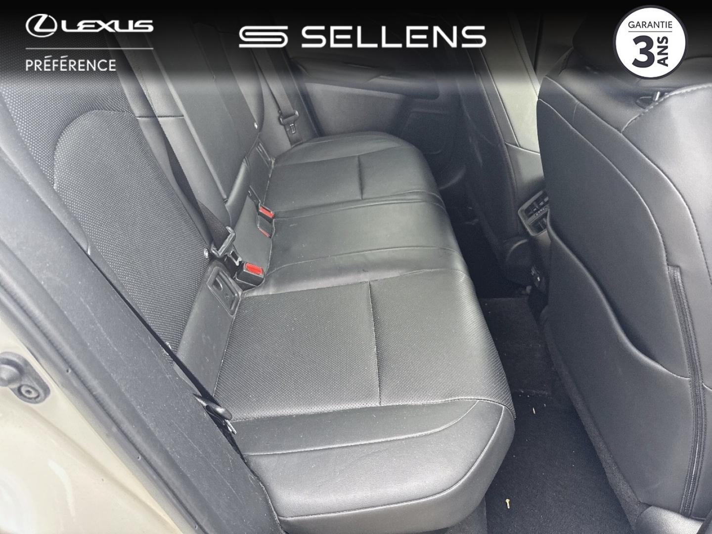 LEXUS UX 250h 2WD Executive MY20 - photo 7