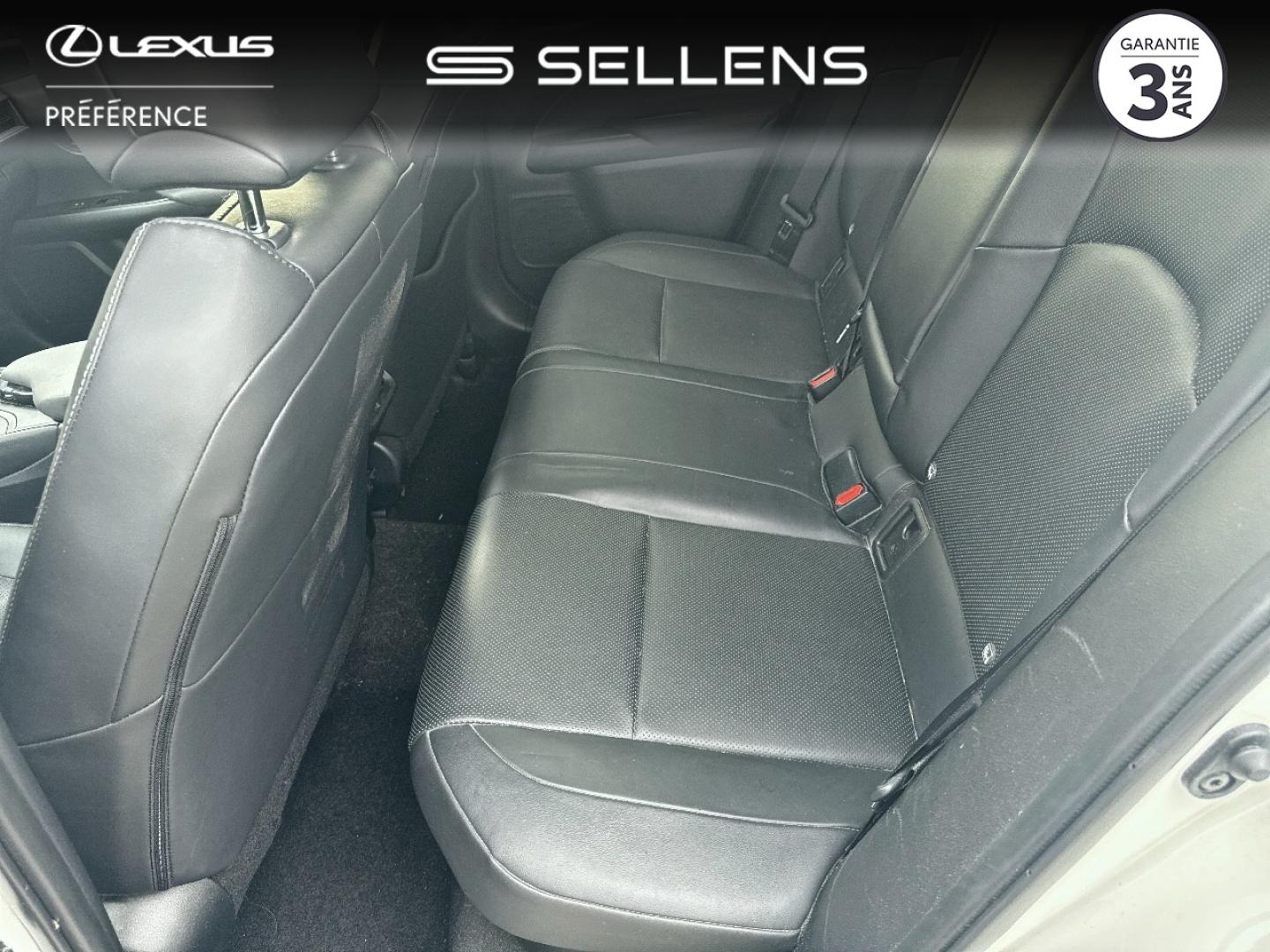 LEXUS UX 250h 2WD Executive MY20 - photo 12