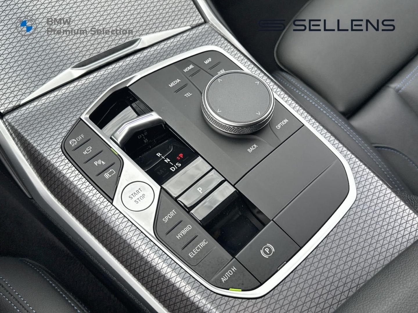 BMW Série 3 Touring 330eA 292ch M Sport - photo 18