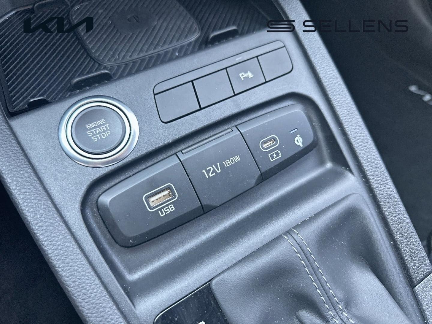 KIA Stonic 1.0 T-GDi 115ch MHEV Active DCT7 - photo 15