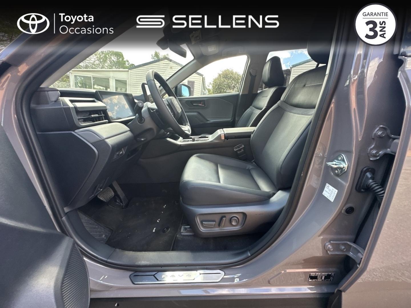 TOYOTA RAV4 2.5 Hybride Rechargeable 309ch Lounge AWD-i RC26 - photo 11