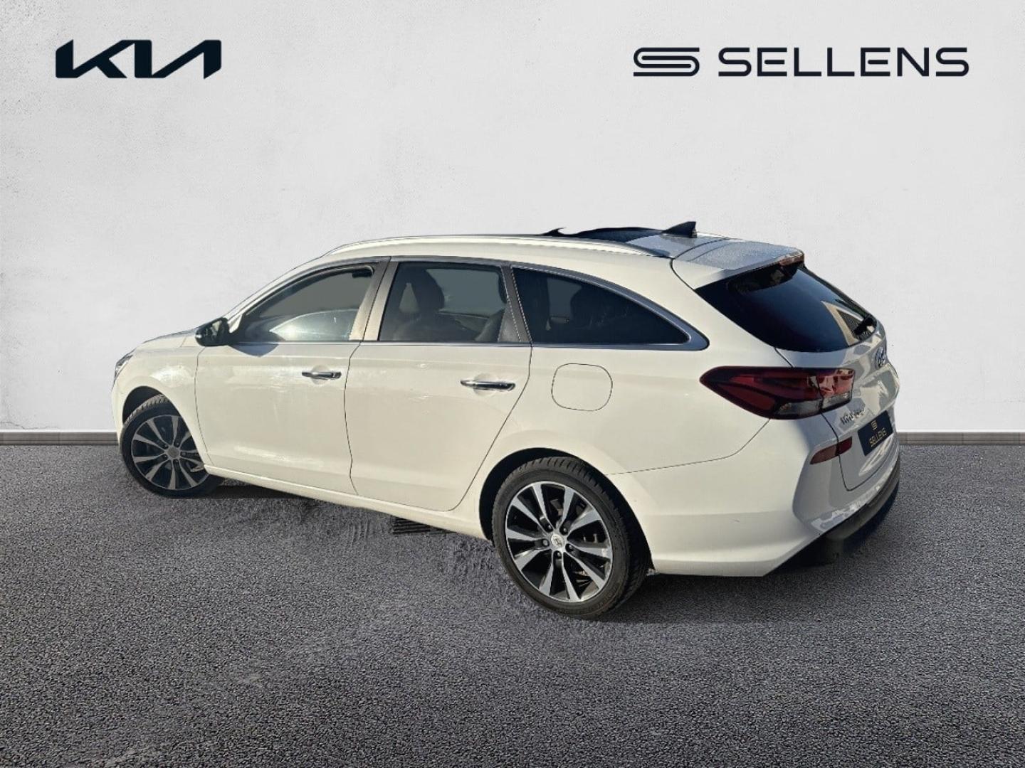 HYUNDAI i30 SW 1.6 CRDi 115ch Creative Euro6d-T - photo 2