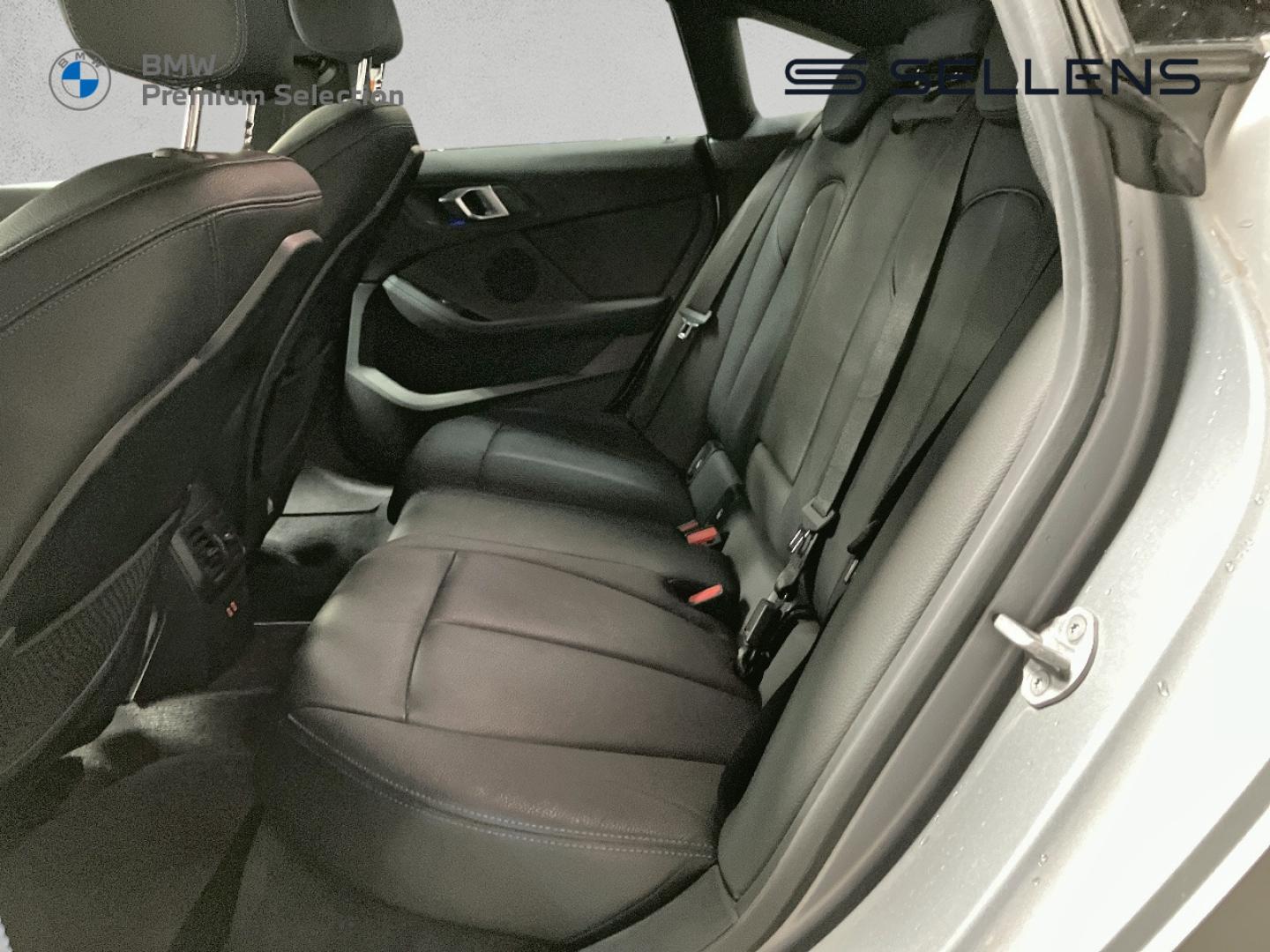 BMW Série 2 Gran Coupé M235iA xDrive 306ch - photo 12