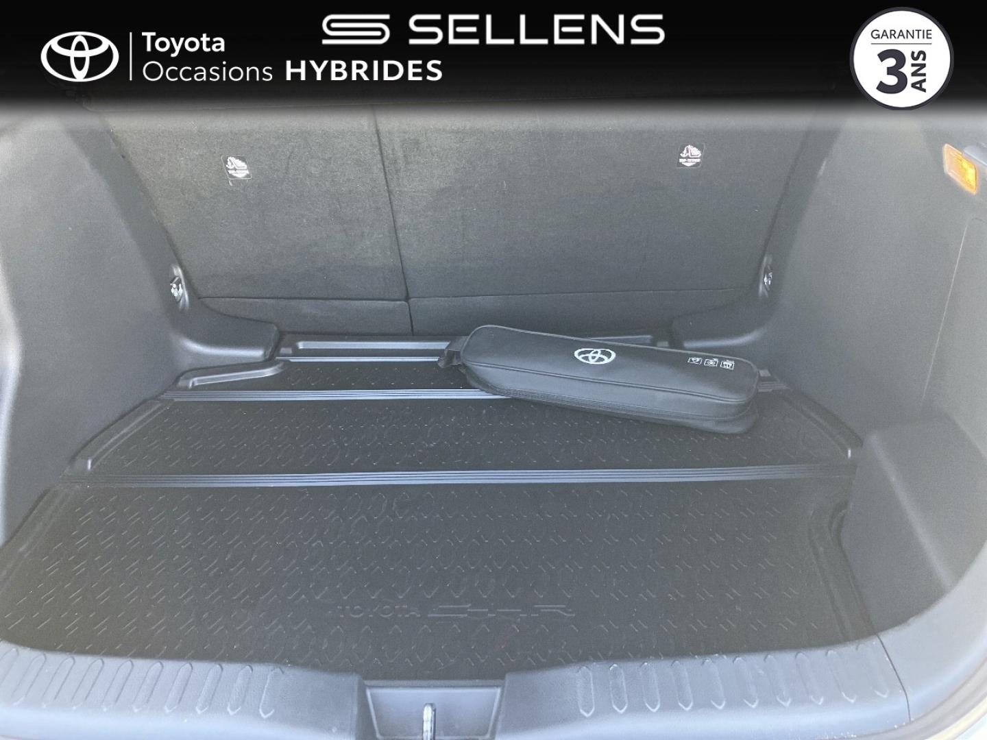 TOYOTA C-HR 2.0 Hybride 200ch Design Business NG23 - photo 10