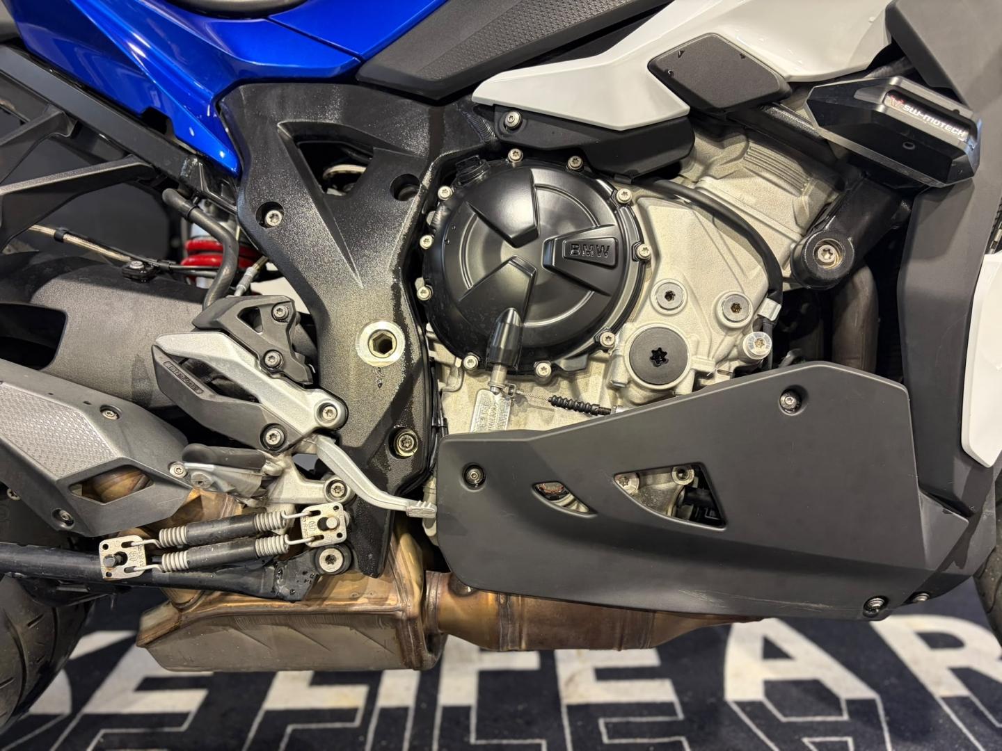 BMW S 1000 XR - photo 6