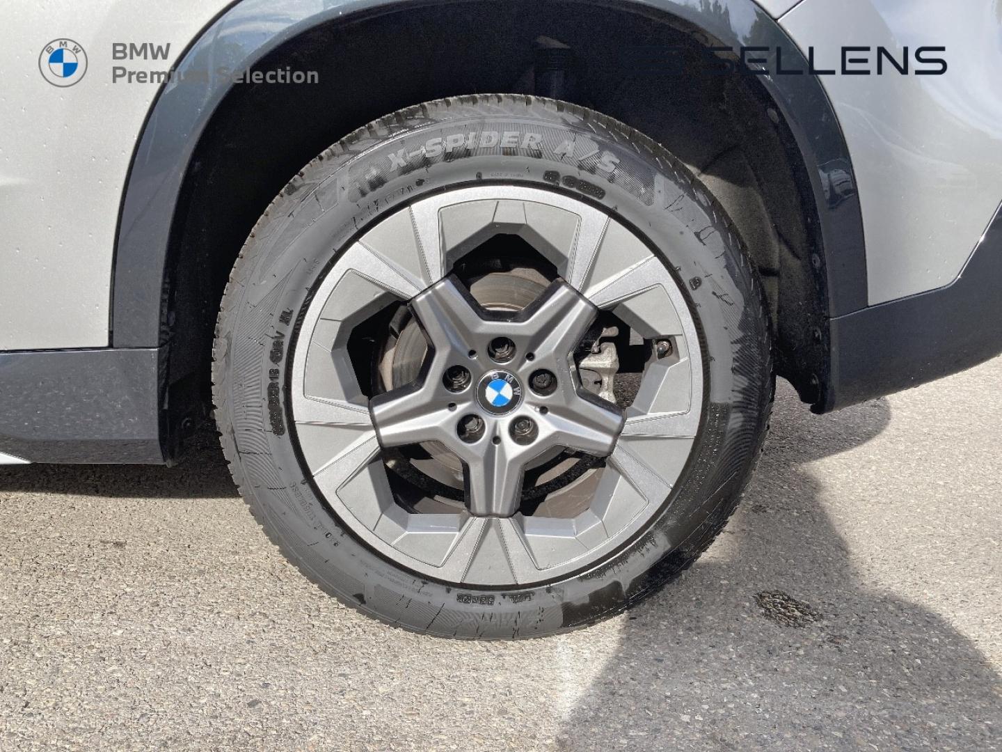 BMW X1 sDrive18i 136ch xLine - photo 8