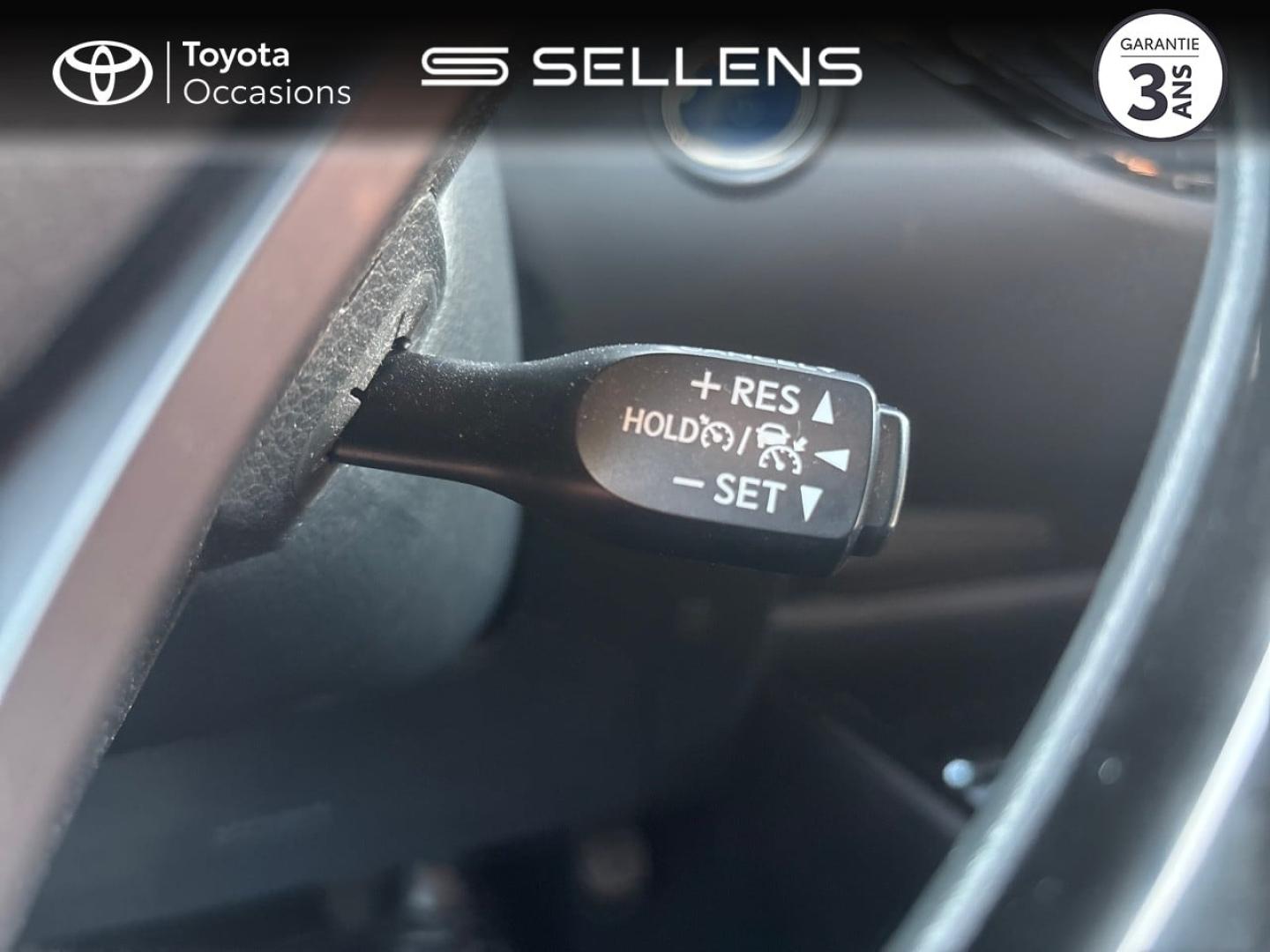 TOYOTA C-HR 2.0 Hybride 184ch Design Ultimate E-CVT - photo 20