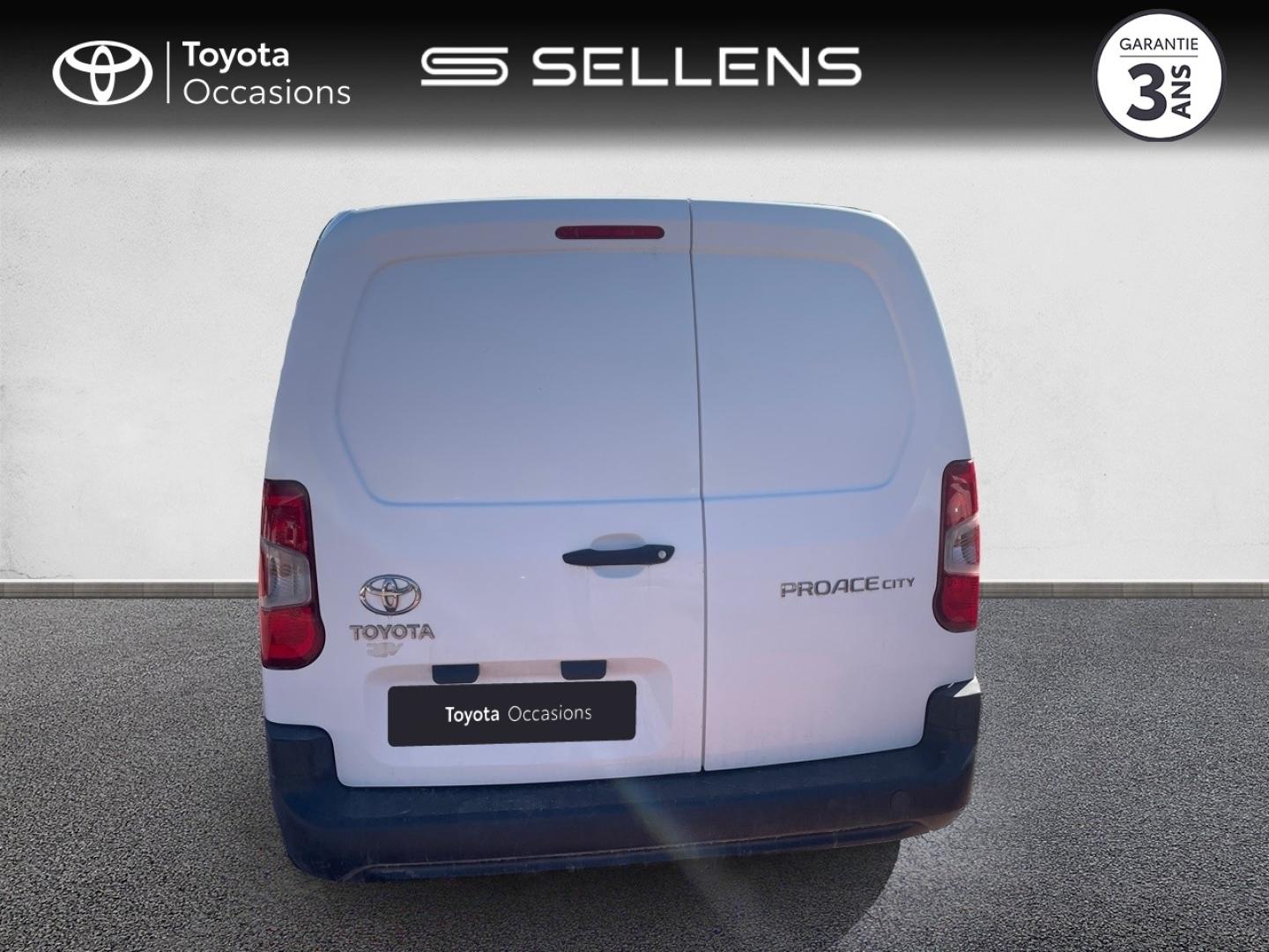TOYOTA PROACE CITY Medium 75 D-4D Dynamic - photo 4
