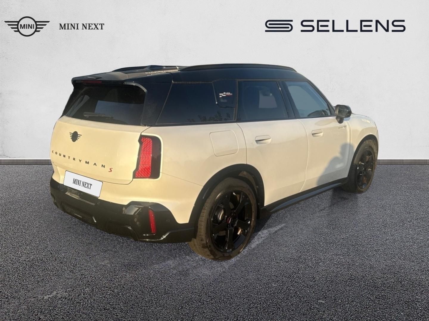MINI Countryman S 218ch JCW ALL4 DKG7 - photo 2
