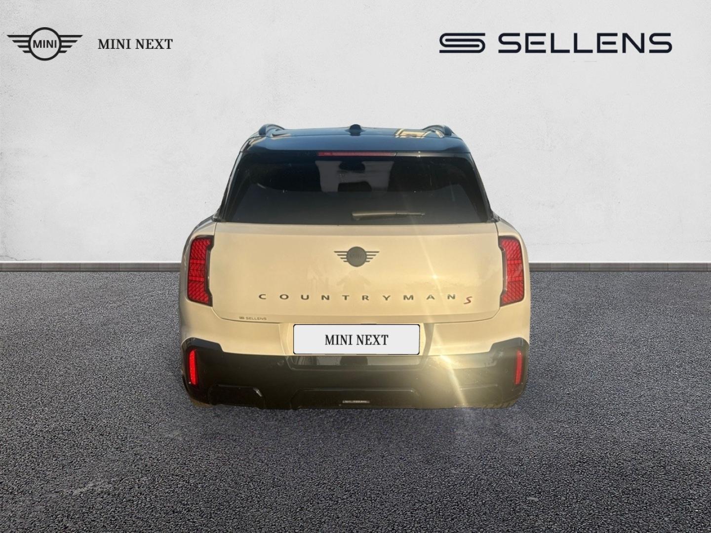 MINI Countryman S 218ch JCW ALL4 DKG7 - photo 4