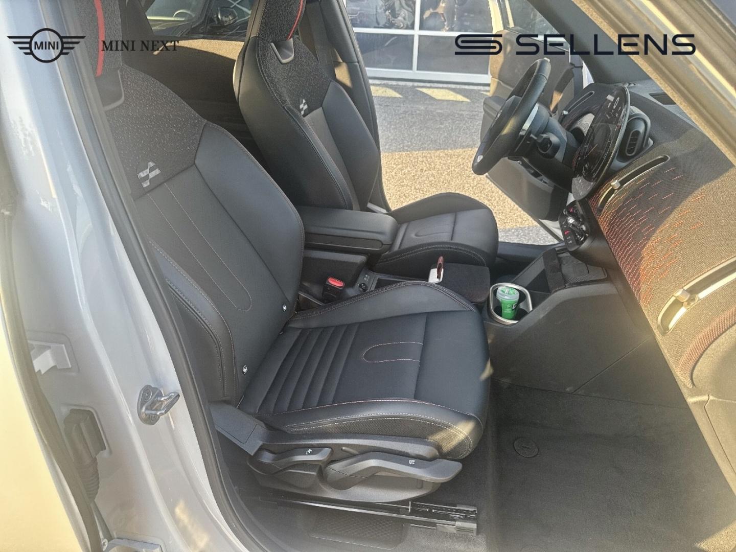 MINI Countryman S 218ch JCW ALL4 DKG7 - photo 11