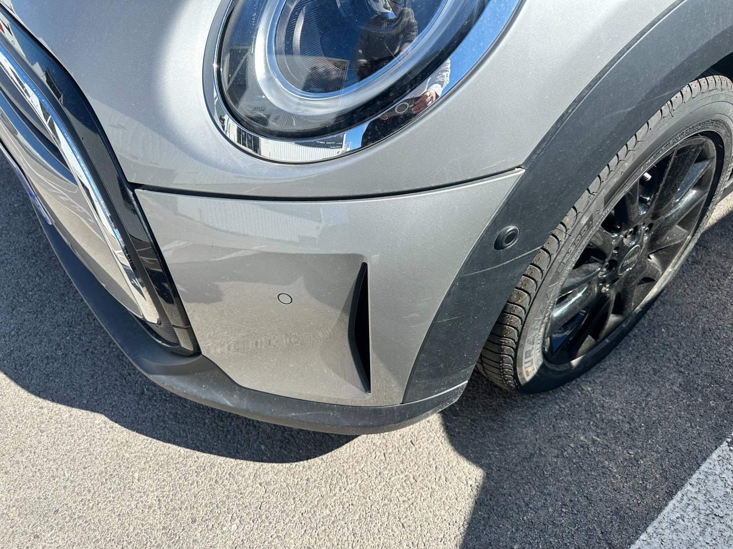 MINI Mini 5 Portes Cooper 136ch Edition Premium Plus BVA7 - photo 17