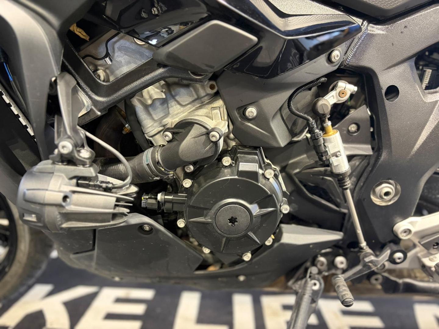 BMW S 1000 XR - photo 5