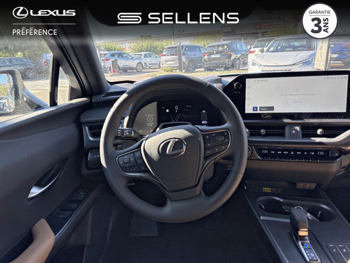 LEXUS UX 300h Luxe 2WD MC25 - photo 9