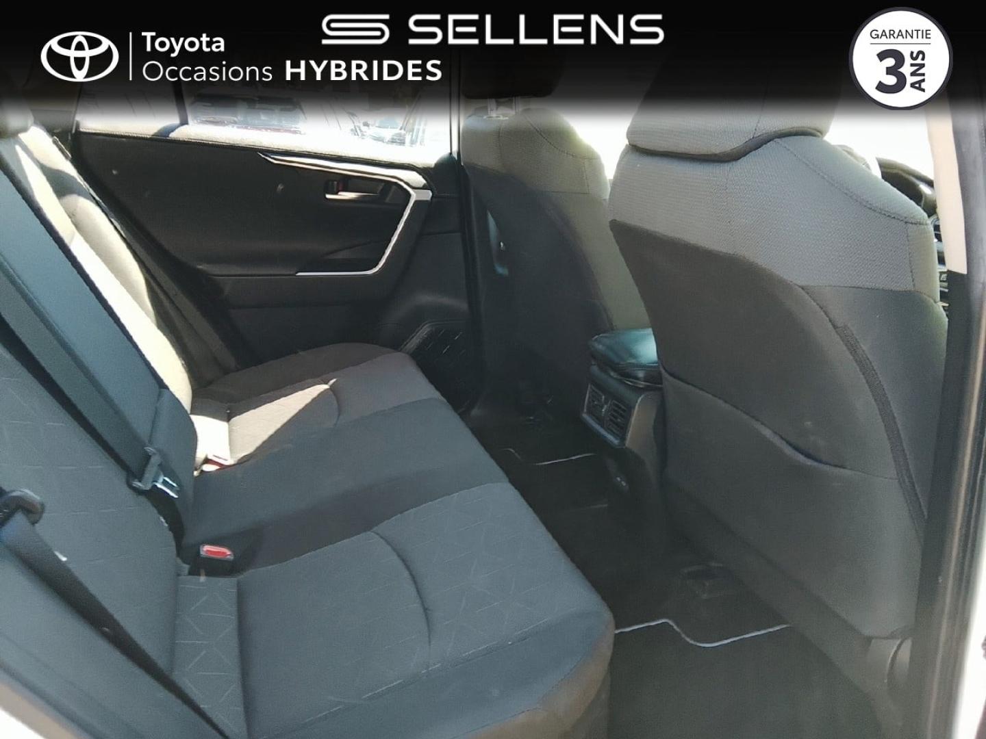 TOYOTA RAV4 2.5 Hybride 218ch Dynamic 2WD MY22 - photo 7
