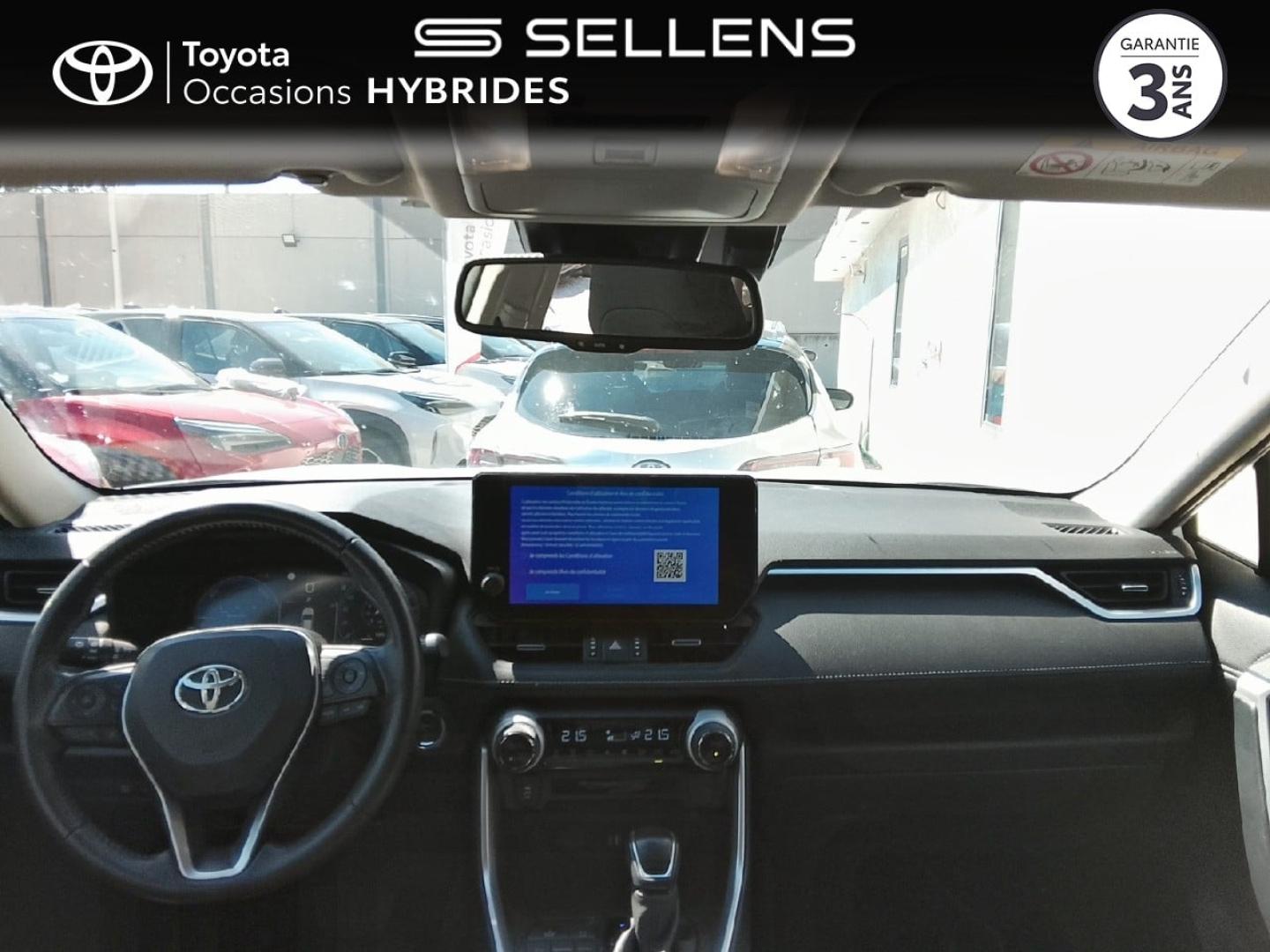 TOYOTA RAV4 2.5 Hybride 218ch Dynamic 2WD MY22 - photo 8