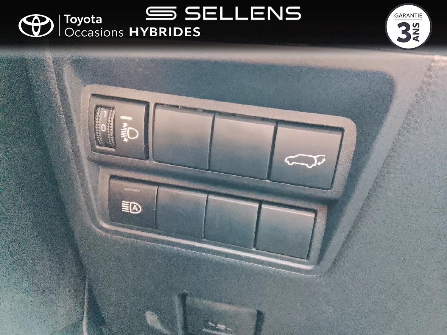 TOYOTA Yaris Cross 116h GR Sport MY22 - photo 17