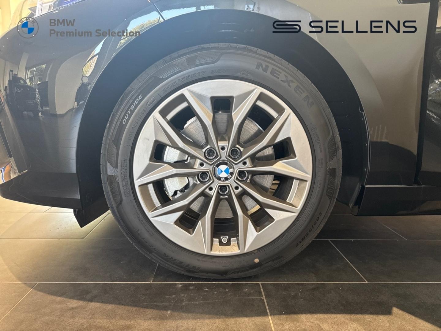 BMW Série 1 120A 170ch DKG7 - photo 8
