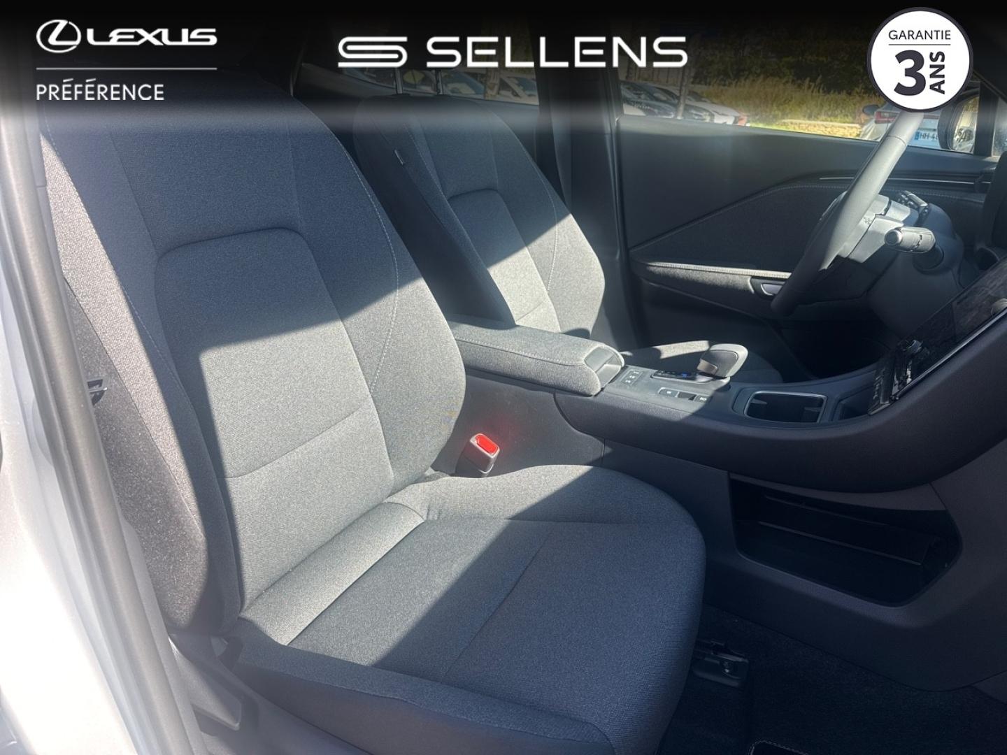 LEXUS LBX 1.5 136ch Business Plus 2WD - photo 6