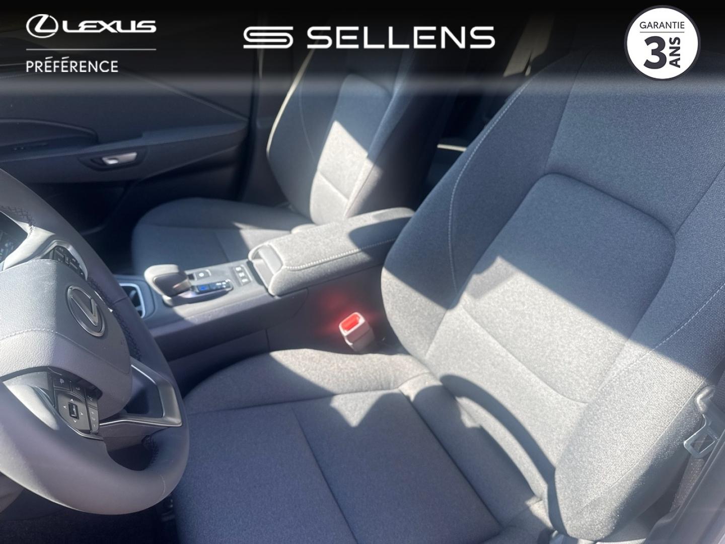 LEXUS LBX 1.5 136ch Business Plus 2WD - photo 11