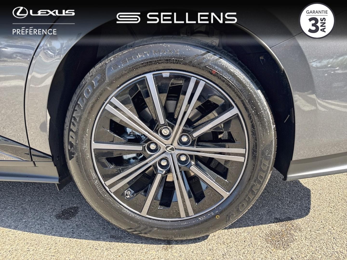 LEXUS ES 300h Luxe pack innovation - photo 16