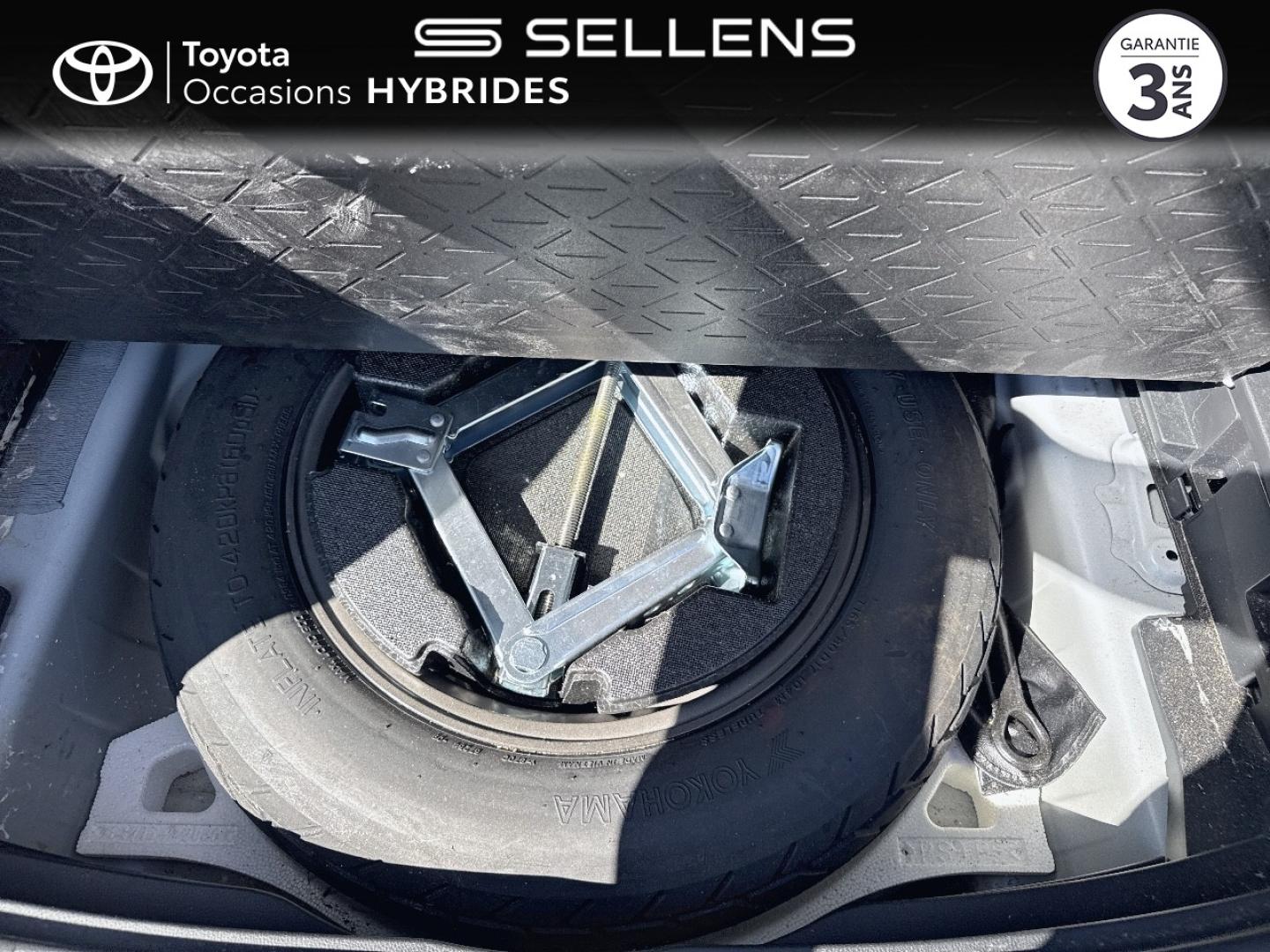 TOYOTA RAV4 Hybride 222ch Dynamic AWD-i MY21 - photo 17