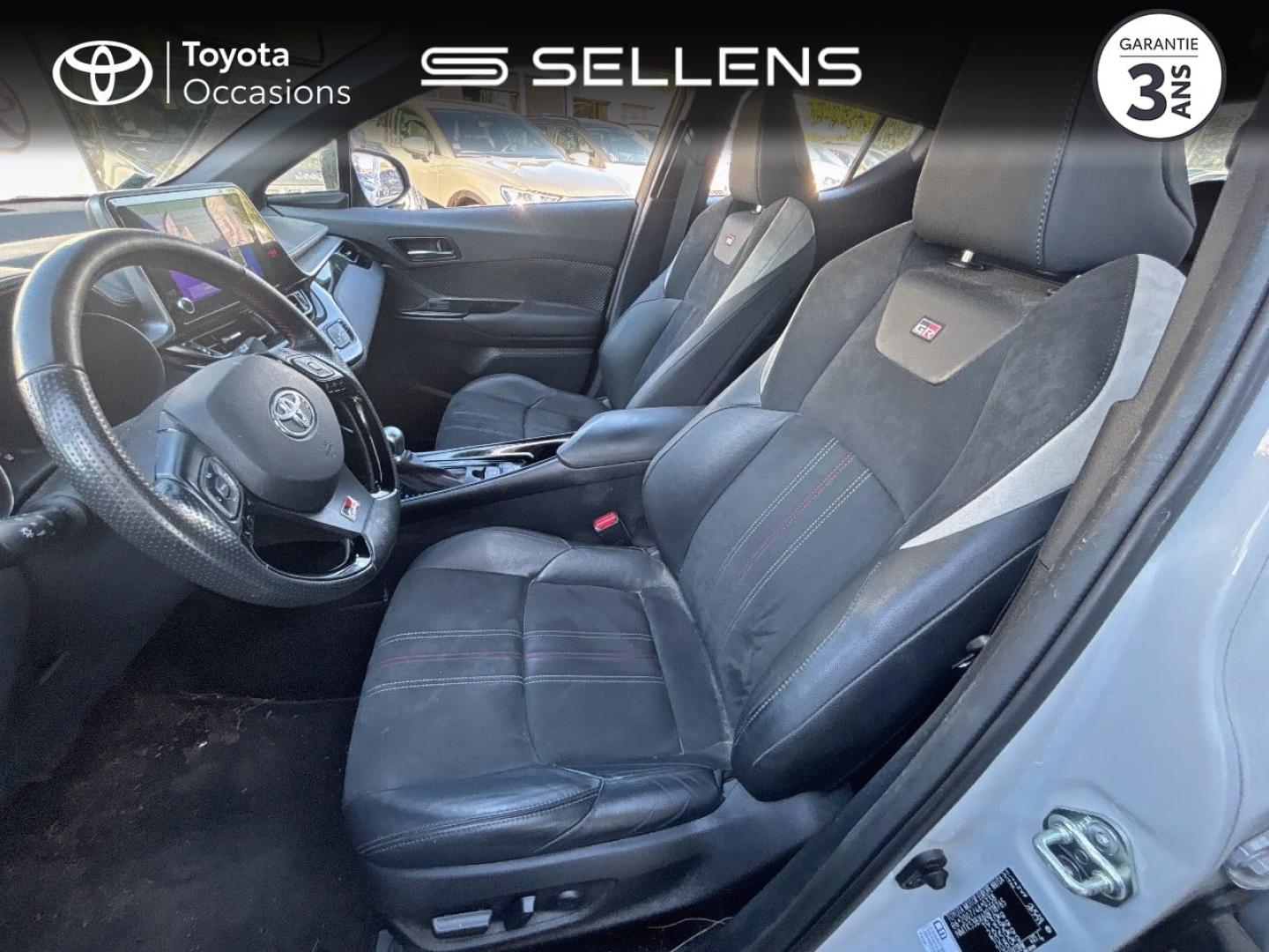 TOYOTA C-HR 2.0 Hybride 184ch GR Sport E-CVT - photo 11