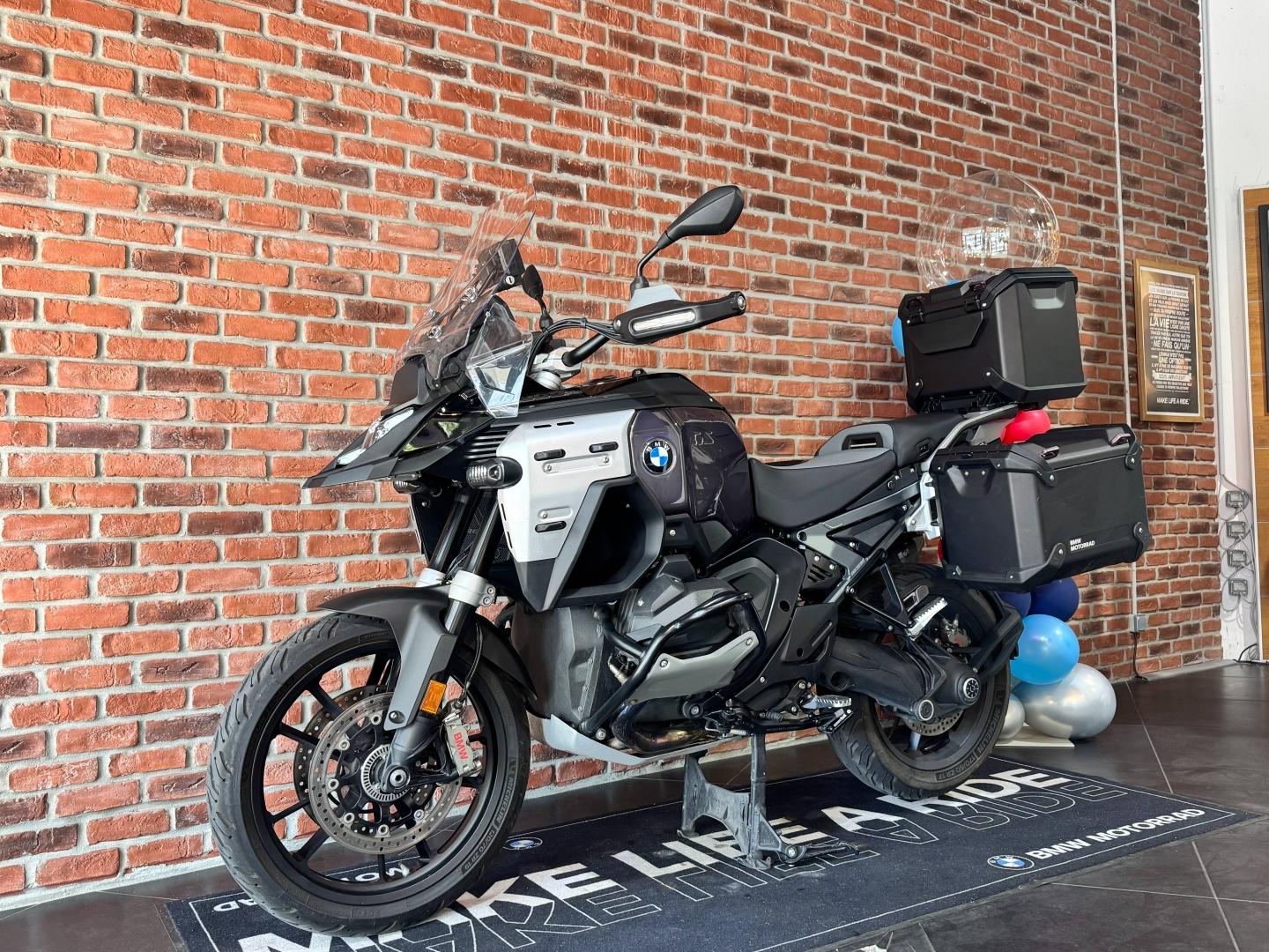 BMW R R 1300 GS Adventure - photo 8