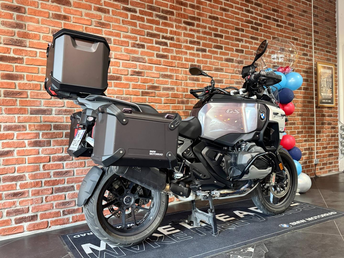 BMW R R 1300 GS Adventure - photo 2