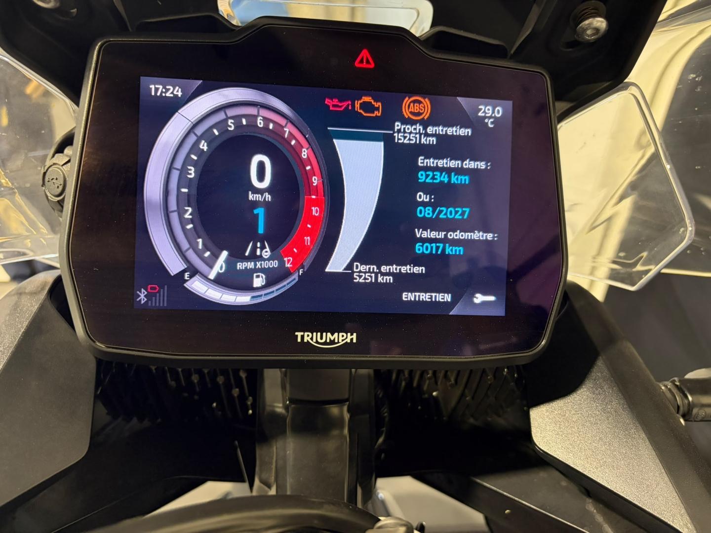 TRIUMPH Tiger 900 GT Pro - photo 6