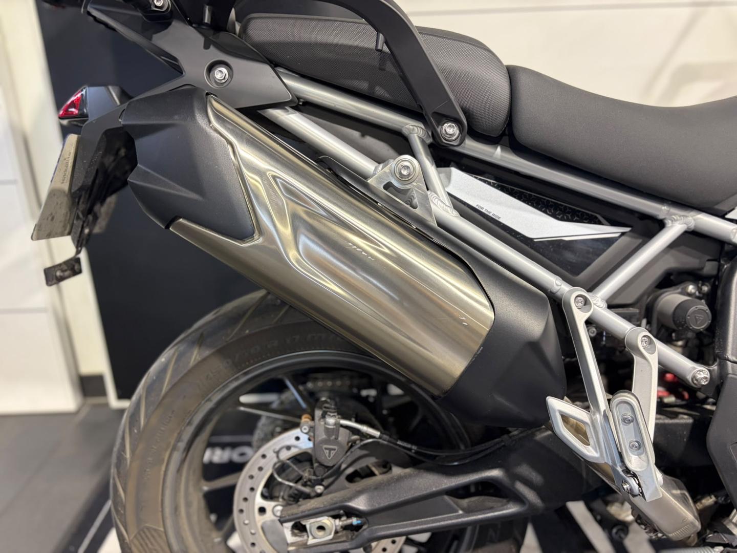 TRIUMPH Tiger 900 GT Pro - photo 9