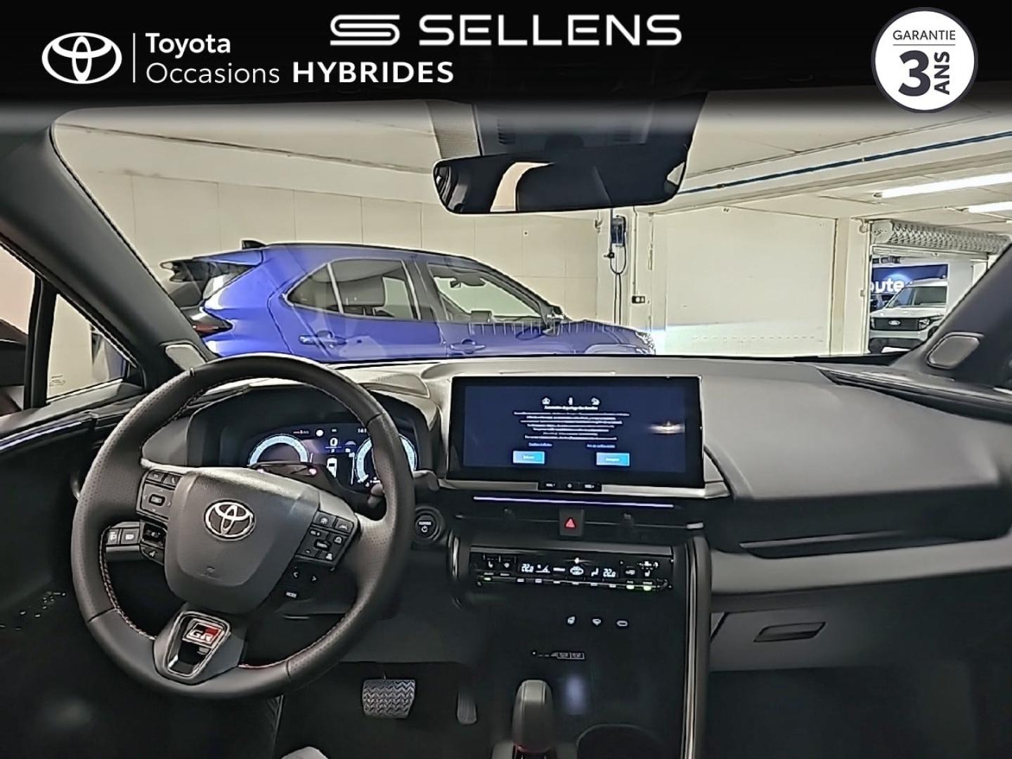 TOYOTA C-HR 2.0 Hybride 200ch GR Sport Premiere AWD-i MY25 - photo 8