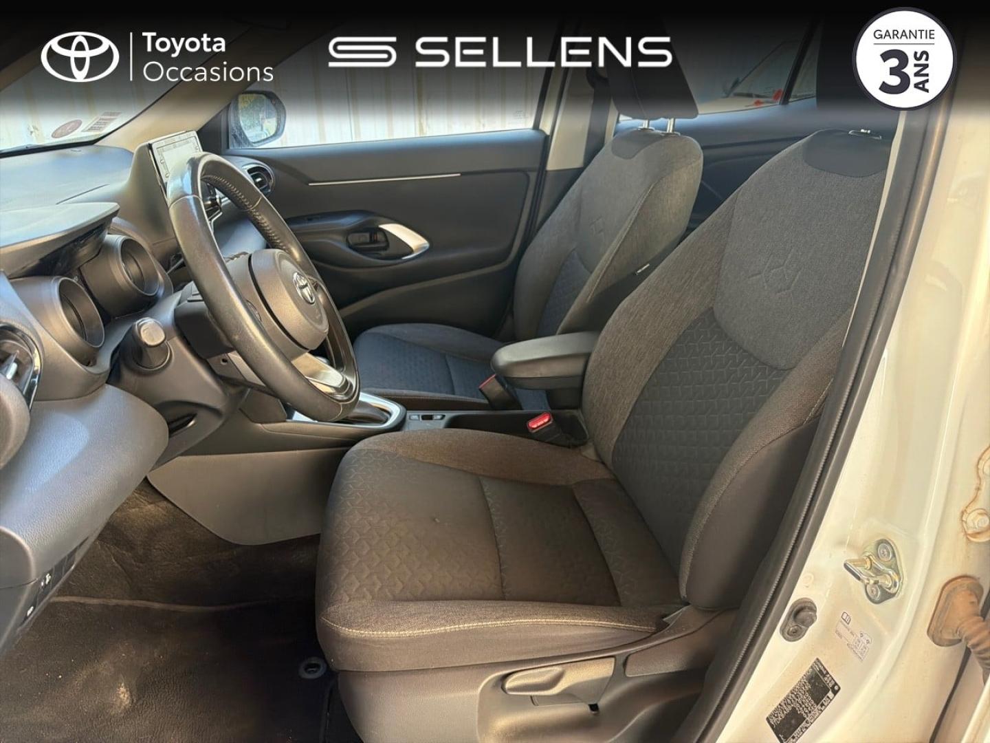 TOYOTA Yaris Cross 116h Dynamic MY22 - photo 11