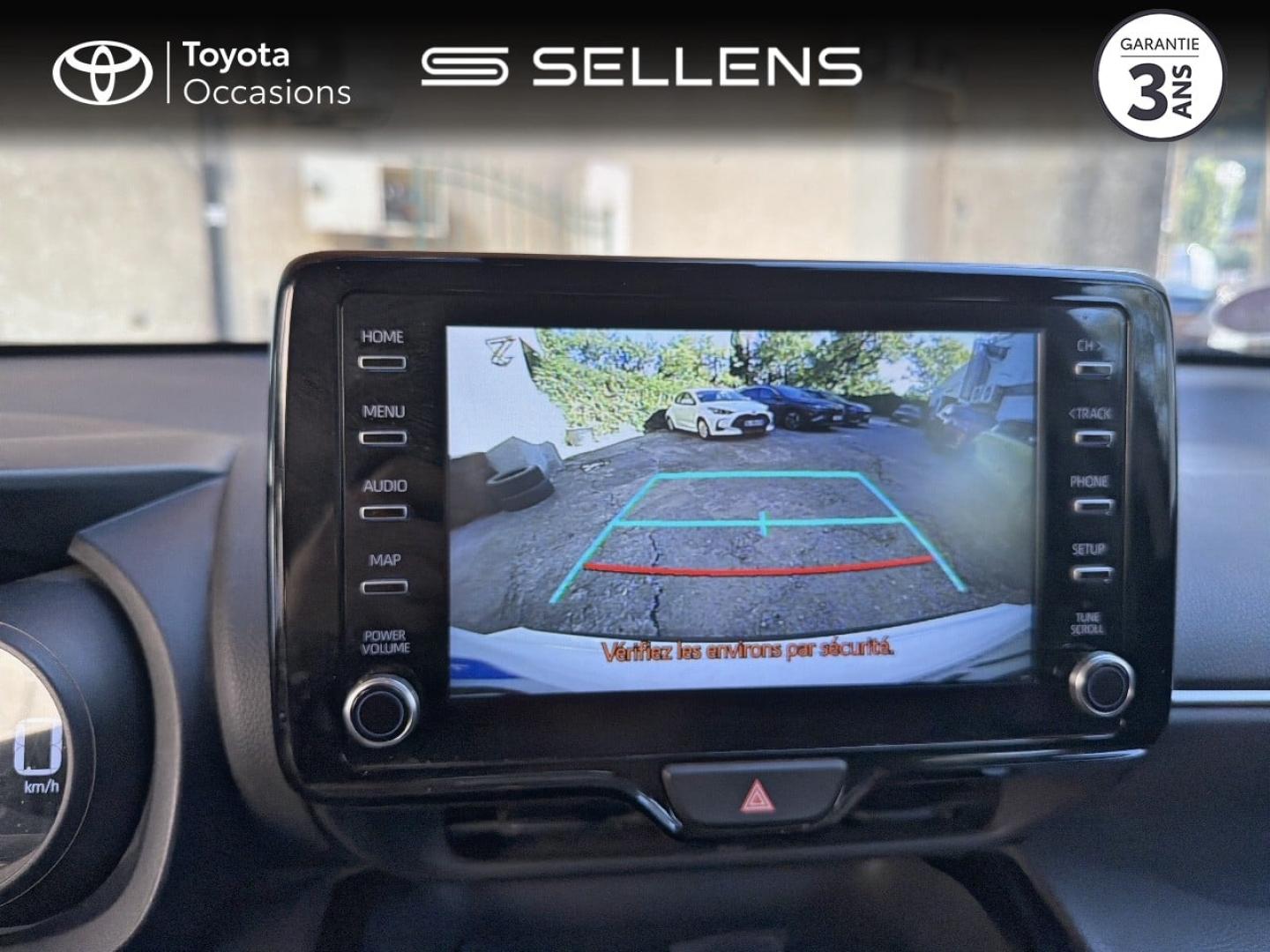 TOYOTA Yaris Cross 116h Dynamic MY22 - photo 18