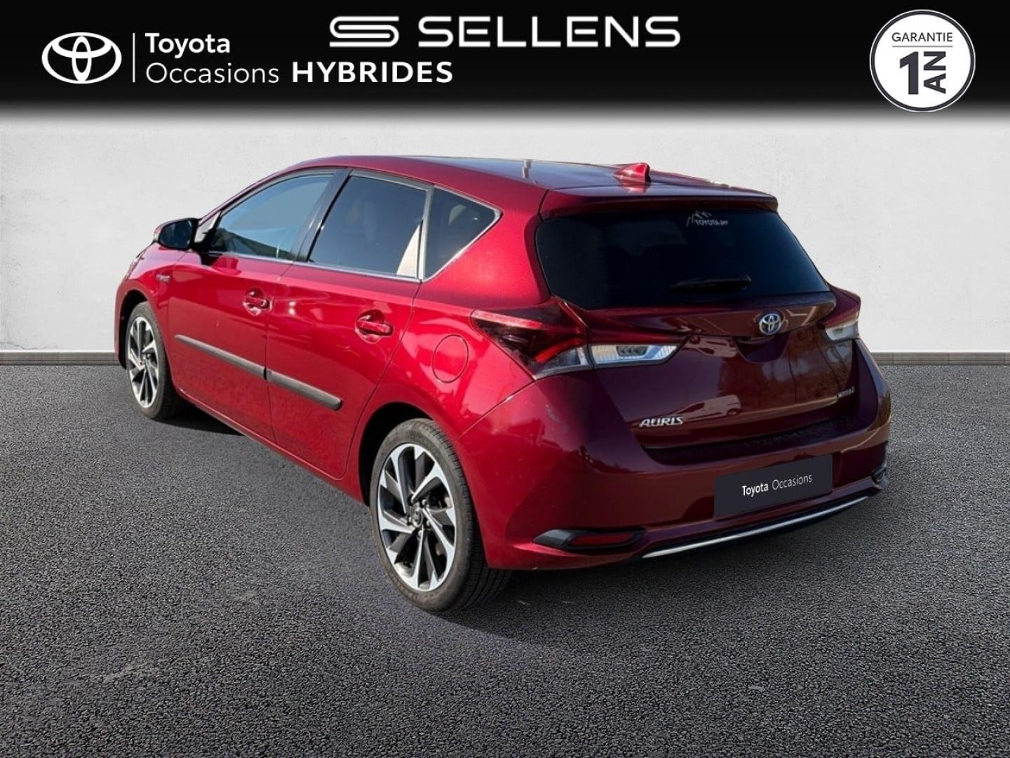 TOYOTA Auris HSD 136h Design - photo 2