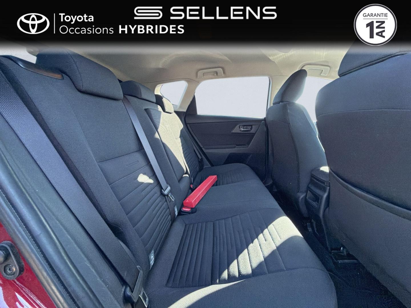 TOYOTA Auris HSD 136h Design - photo 7