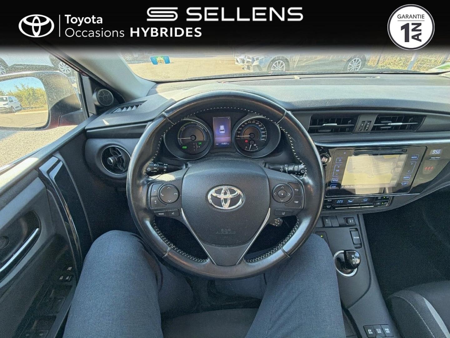 TOYOTA Auris HSD 136h Design - photo 9