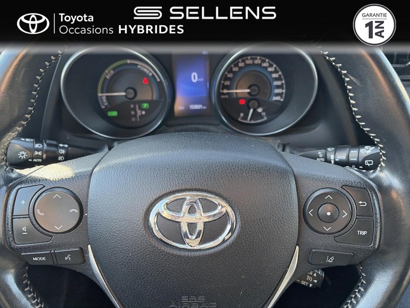 TOYOTA Auris HSD 136h Design - photo 13