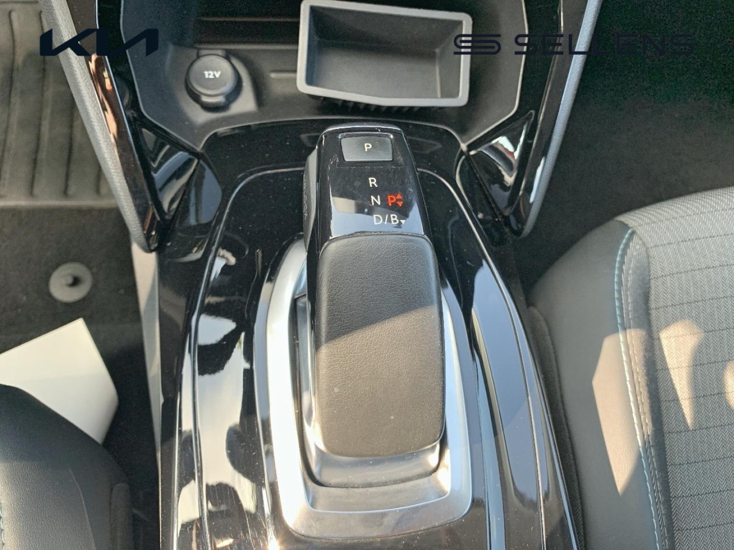 PEUGEOT 208 e-208 136ch Allure - photo 20