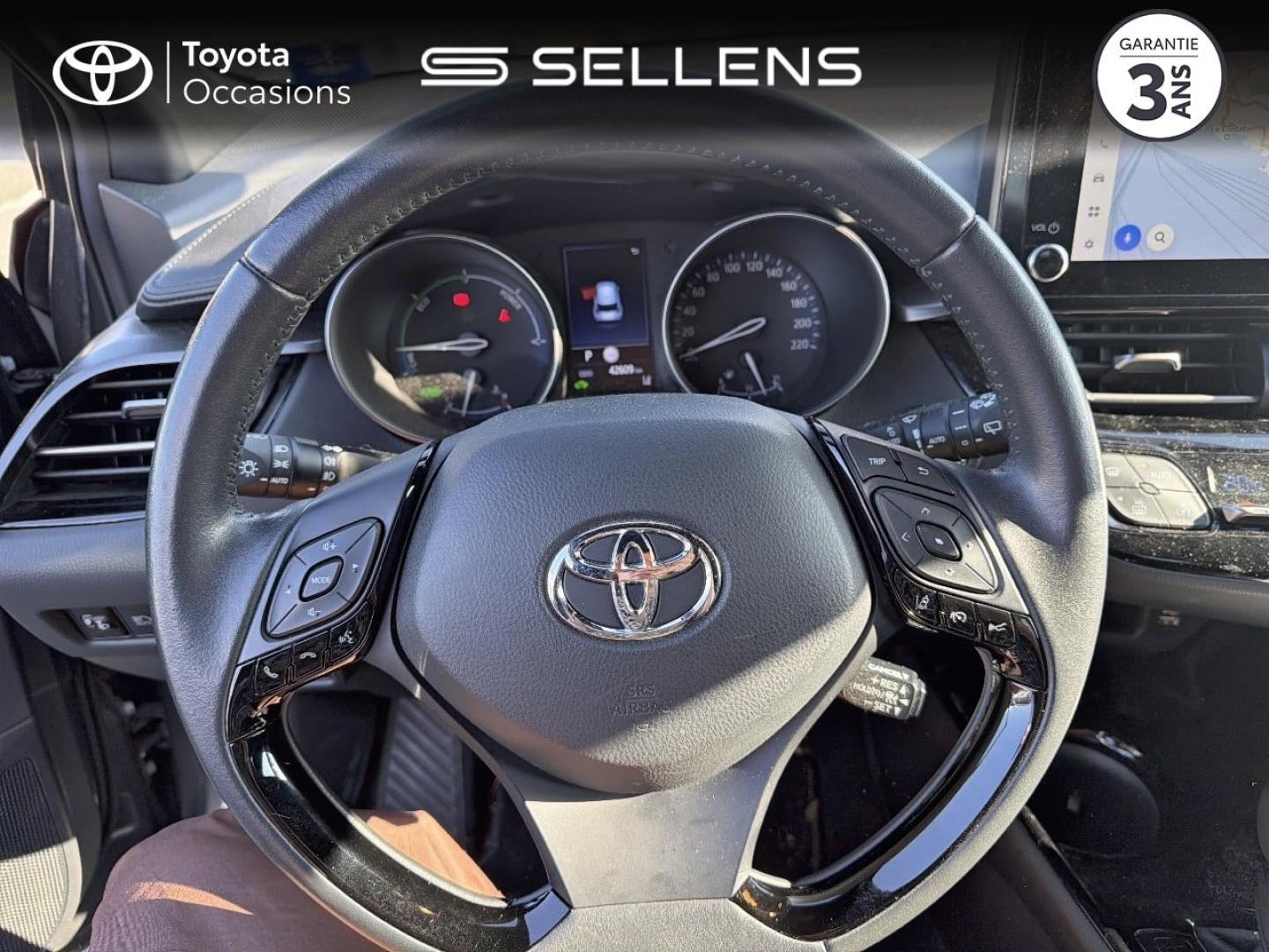 TOYOTA C-HR 2.0 Hybride 184ch Design Ultimate E-CVT - photo 9