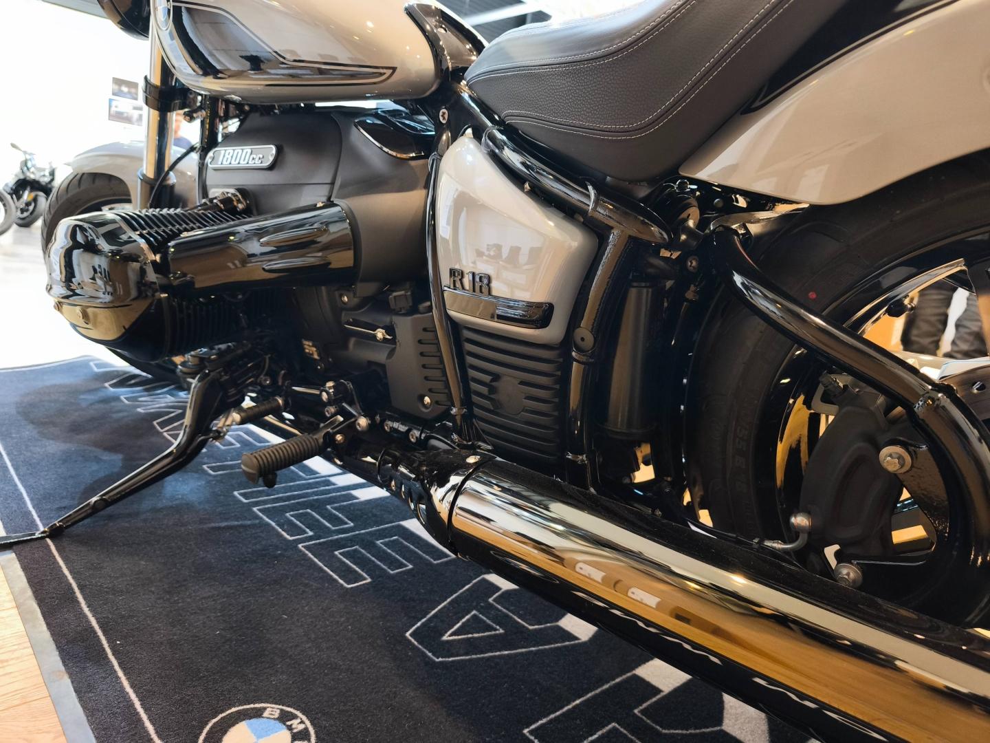 BMW R R 18 1800 NEUVE 0KM - photo 17