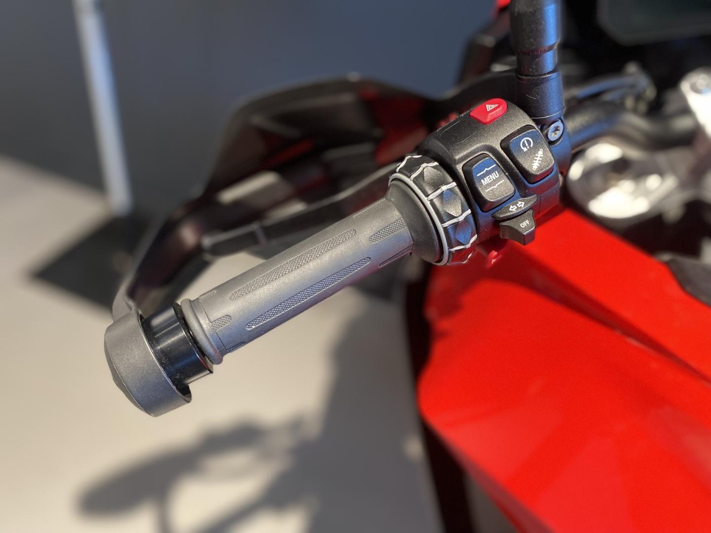 BMW F F 900 XR A2 2025 - photo 8