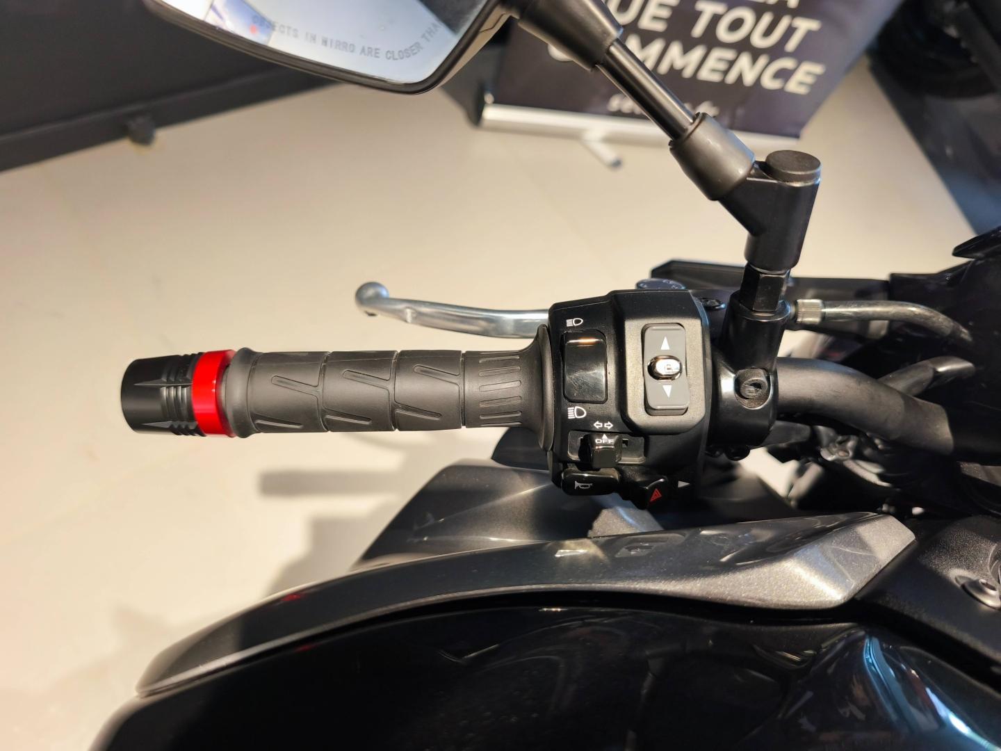 KAWASAKI Z 900 - photo 15