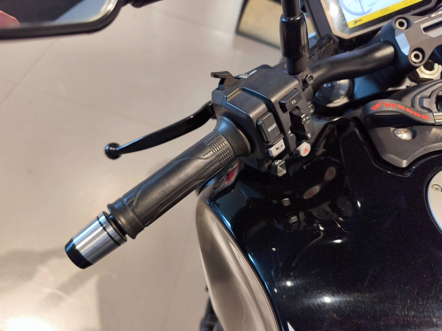 HONDA Cb1000ra  - photo 9