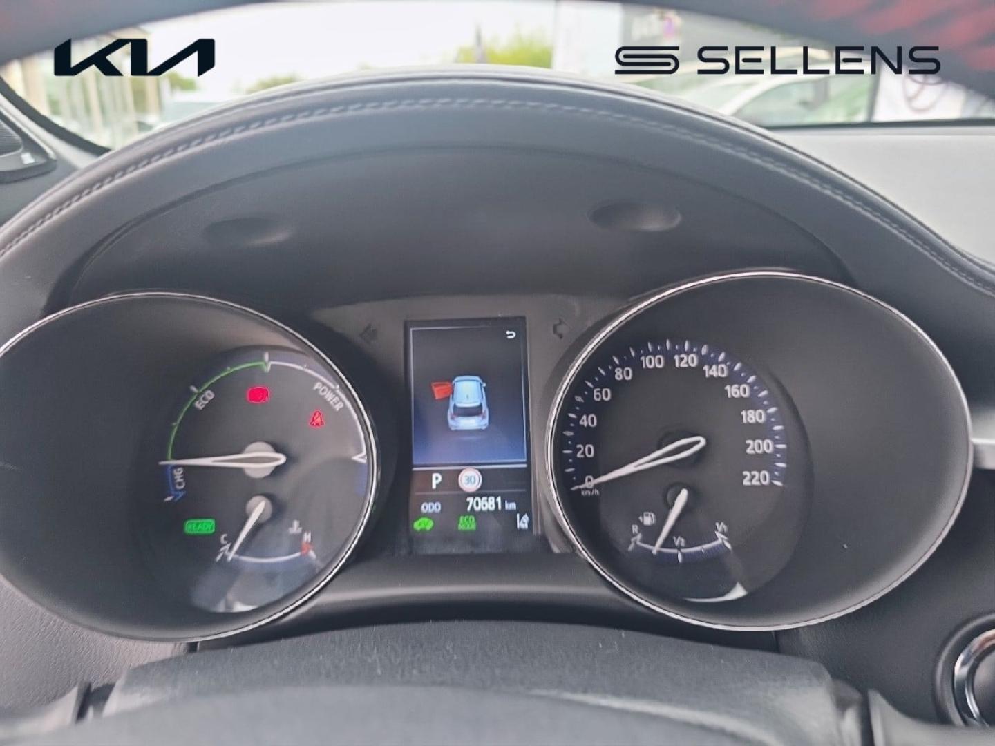 TOYOTA C-HR 122h GR-Sport 2WD E-CVT MY20 - photo 14