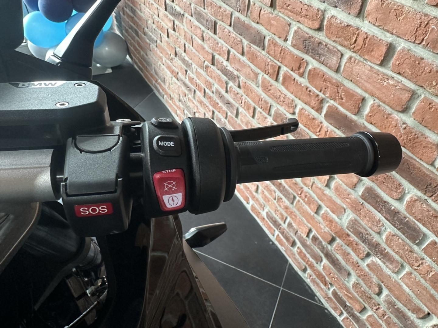 BMW R R 1300 RS - photo 9