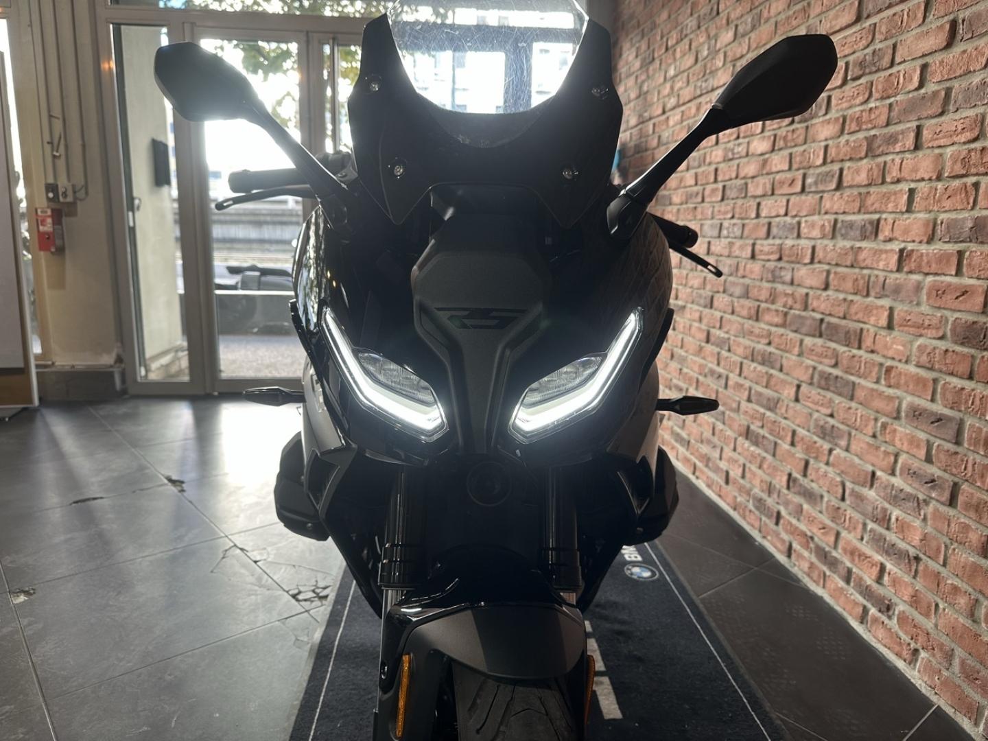 BMW R R 1300 RS - photo 13