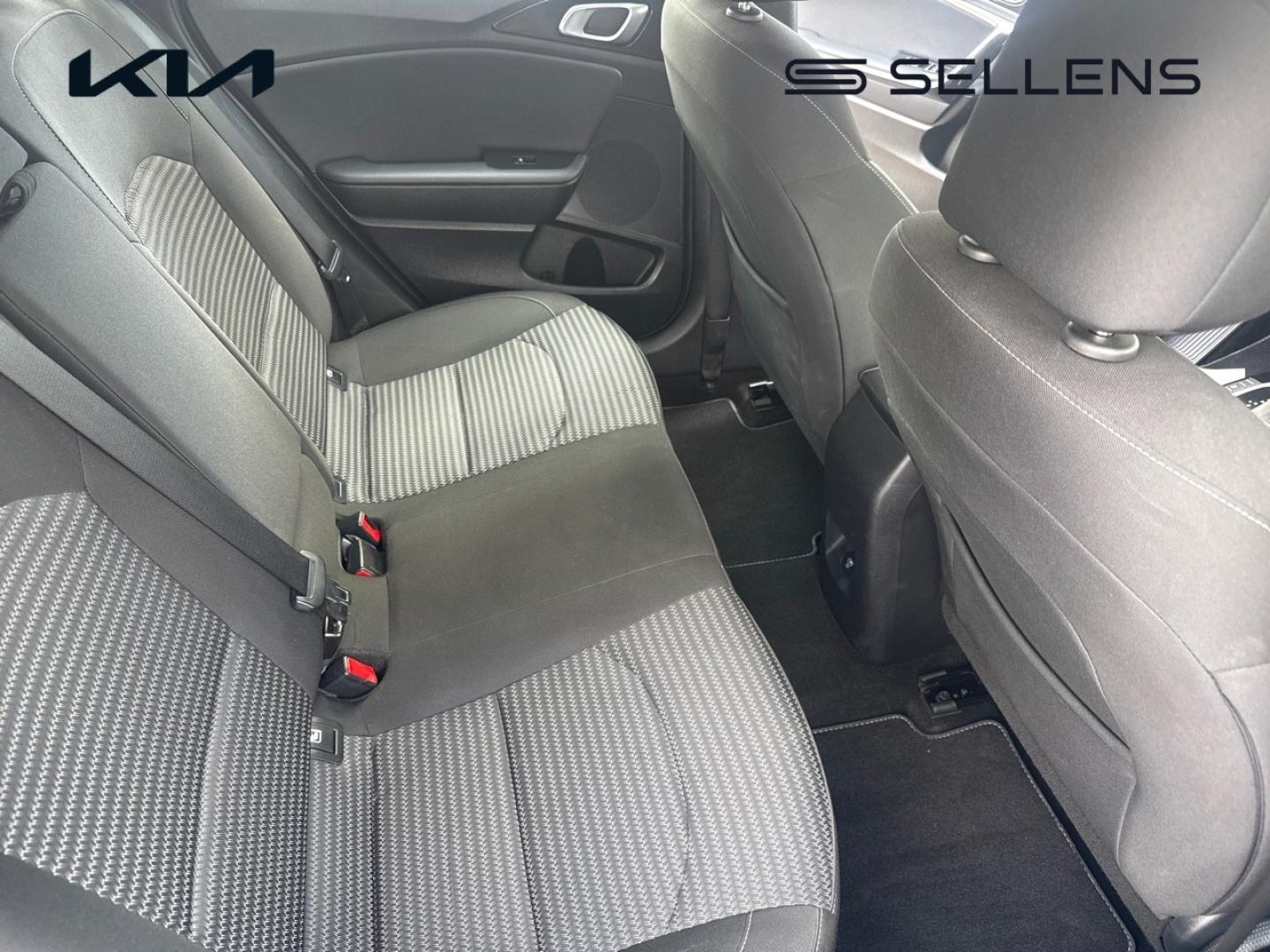 KIA Ceed 1.5 T-GDI 160ch Active - photo 4